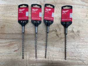 lot 115 image: Lot of 4 - Milwaukee Broca SDS Bit 48-20-7711