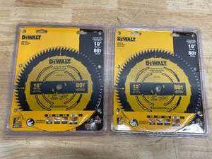 lot 26 image: Lot of 2 - DEWALT DW3218PT 10-Inch 80 Tooth ATB Crosscutting Saw Blade (07102512)