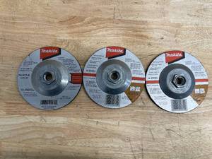 lot 39 image: Lot of 3 - Various Makita Grinding Wheels (0710256.76)