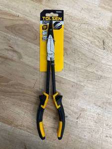 lot 228 image: Tolsen 11 90 Degree Long-Nose Plier 10292