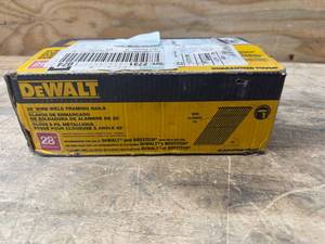 lot 51 image: DeWalt 28 Degree Wire Weld Framing Nails