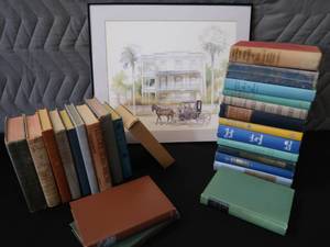 lot 36 image: VINTAGE BOOKSART WORK