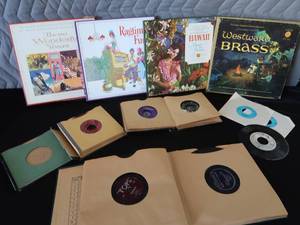 lot 55 image: RECORD ASSORTMENT