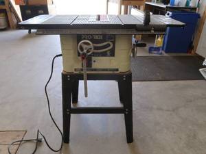 lot 90 image: PRO-TECH 10 BENCH SAW