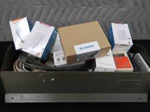 lot 123 image: VINTAGE HOMAK METAL TOOL BOX  ELECTRICAL LG LOT