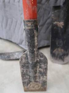 lot 133 image: TOOLS (OUTDOOR)