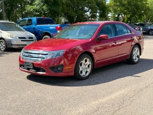 lot 24 image: 2010 FORD FUSION SE No Accidents (NO RESERVE)
