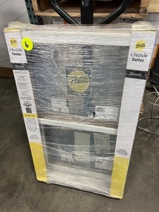 lot 6 image: Pella Lifestyle Series Double Hung Window 23.5x37.5