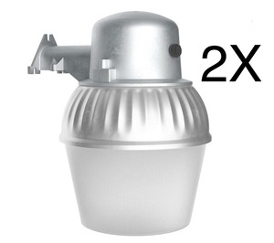 lot 52 image: 2 Count - Lithonia Lighting Outdoor Flood Lights 2900 Lumens