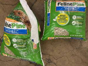 lot 27 image: Feline Pine Cat Litter approx 40 lbs - 100% Natural Pine
