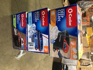 lot 48 image: Lot of Assorted O-Cedar Mop Buckets Various Models and Conditions   Customer Returns see Pictures