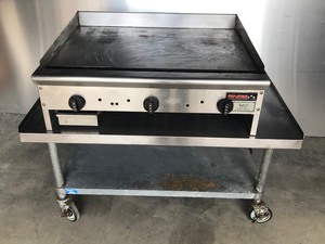 lot 13 image: Tri-Star commercial gas flat top griddle on Rolling Cart
