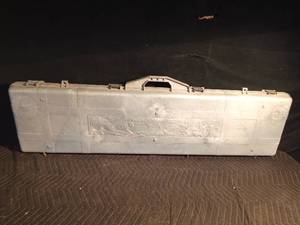 lot 32 image: Contico hard cover Gun case with foam lining