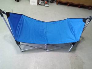lot 31 image: Portable hammock in a carrying bag