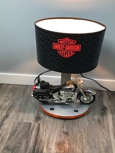 lot 240 image: Harley Davidson Lamp - Lights Up - Makes Sound