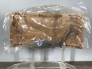 lot 261 image: Collectible Max Weesners Medal Minnow Fishing Lure in Original Package