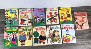 lot 275 image: Lot of 11 Vintage Comic Books - 10 centers to 25 centers