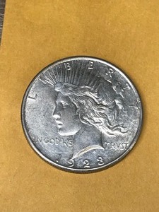 lot 306 image: 1923D Peace Silver Dollar Coin