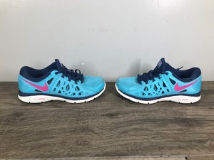 lot 317 image: Pair of Used Nike Dual Fusion Run 2 Tennis Shoes. - Size 8