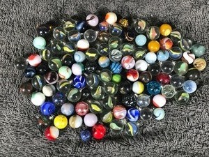 lot 334 image: Lot of Collectible Marbles