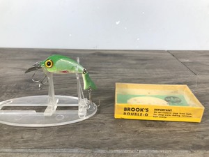 lot 387 image: Collectible Brooks Double-O Fishing Lure in Original Box