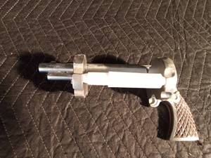 lot 160 image: Pistol toilet paper holder