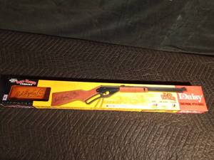 lot 150 image: Red Ryder Daisy BB Gun never been out of the box