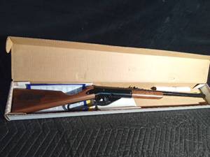 lot 153 image: The Fire Fighter BB gun with Lazer engraving of vintage Steam Pumper fire wagon on walnut stock and engraving of edition No. and going beyond the call on walnut forearm