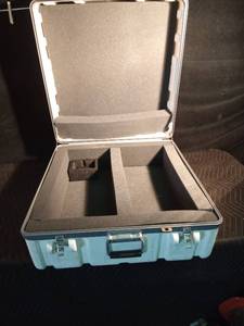 lot 486 image: Lg Heavy Duty hard plastic foamed lined case