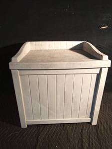 lot 123 image: Outdoors chest