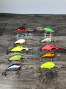 lot 424 image: Lot of 10 Norman Fishing Lures
