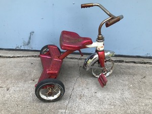lot 442 image: Vintage Metal Tricycle by Junior