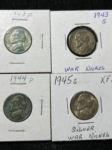 lot 11 image: 4 SILVER US WAR NICKELS