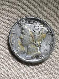 lot 40 image: 1923-S US MERCURY DIME