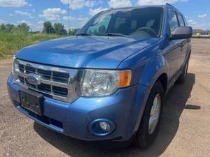 lot 11 image: 2009 Ford Escape