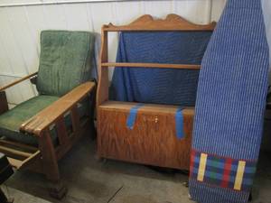 lot 49 image: Unique claw foot reclining chair, w...
