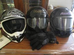 lot 70 image: 3 Motorcycle helmets and a pair of ...