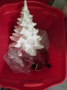 lot 130 image: Lighted porcelain Christmas tree...