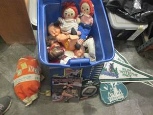 lot 163 image: Vintage toys Timberwolves memorabil...