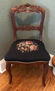lot 36 image: Lovely Needlepoint Accented Vintage Wooden Chair