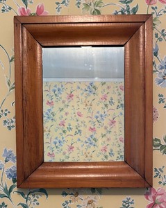 lot 42 image: Petite Vintage Wall Mirror