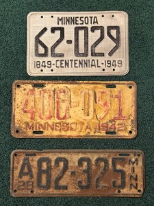 lot 49 image: Three Vintage Minnesota License Plates including a 1928 Antique Minnesota License Plate