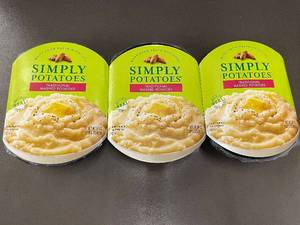 lot 58 image: Pack of 3 Simply Potatoes Traditional Mashed Potatoes 24 oz