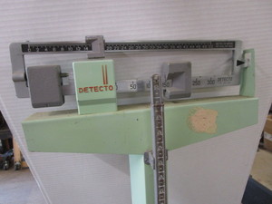 lot 13 image: Detecto Floor Scale