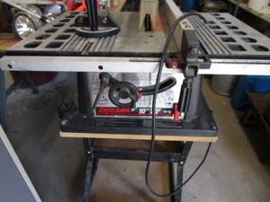 lot 20 image: Skilsaw 10 Table Saw