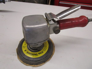 lot 27 image: Blue Point Sander AT400