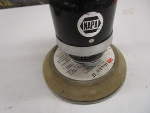 lot 32 image: NAPA Sander