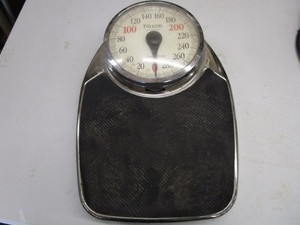 lot 48 image: Taylor Floor Scale