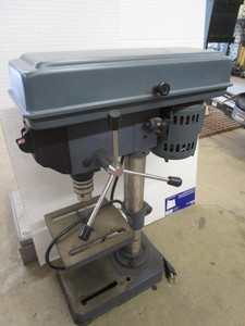 lot 53 image: Benchtop Drill Press