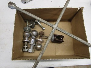 lot 69 image: Receiver Balls, Bar